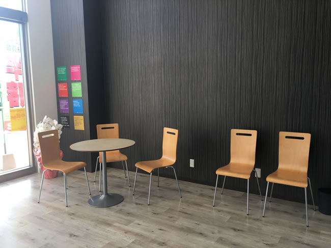 ハローズ三原店